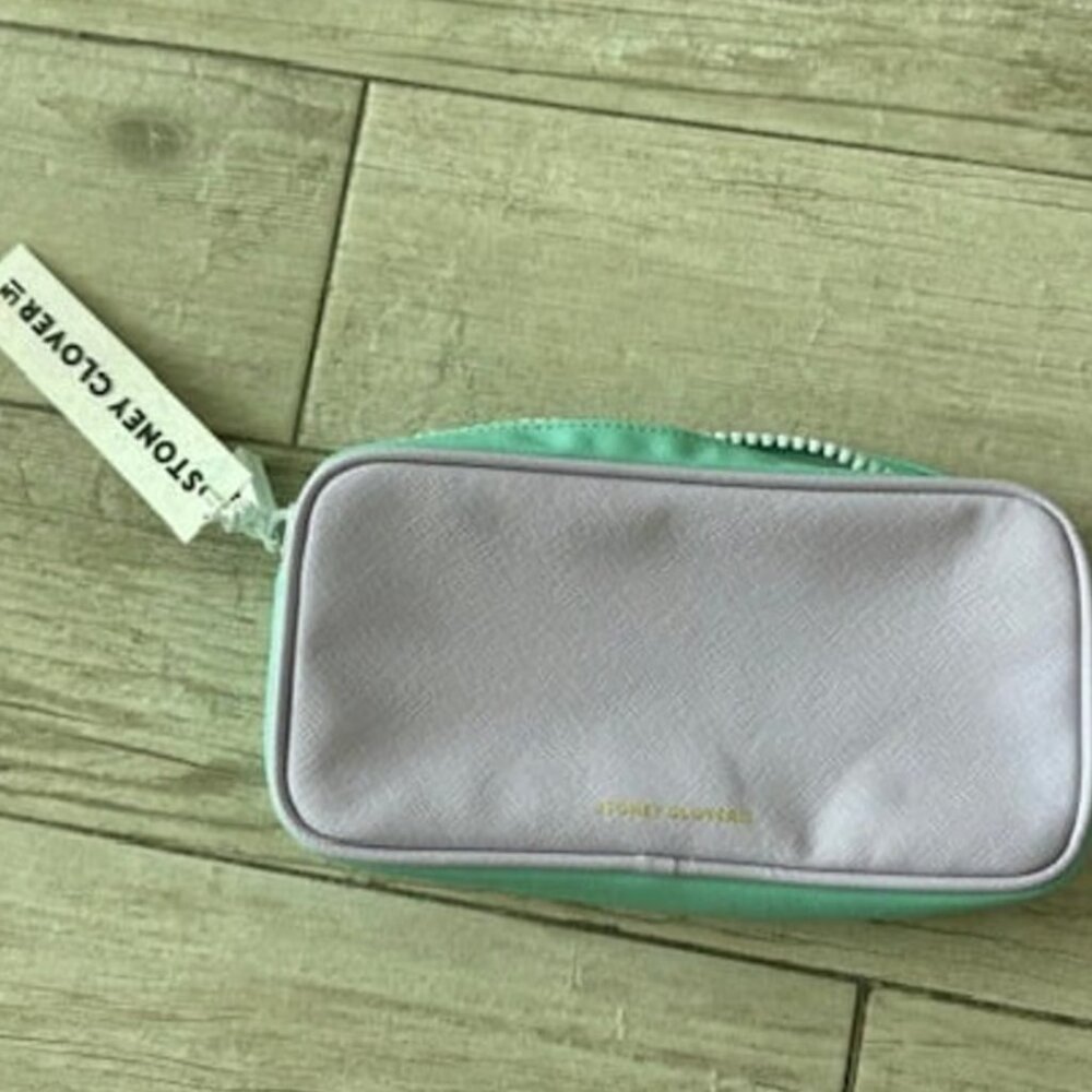 NWT GLAM Stoney Clover Lane Pouch RARE - Picture 2 of 2